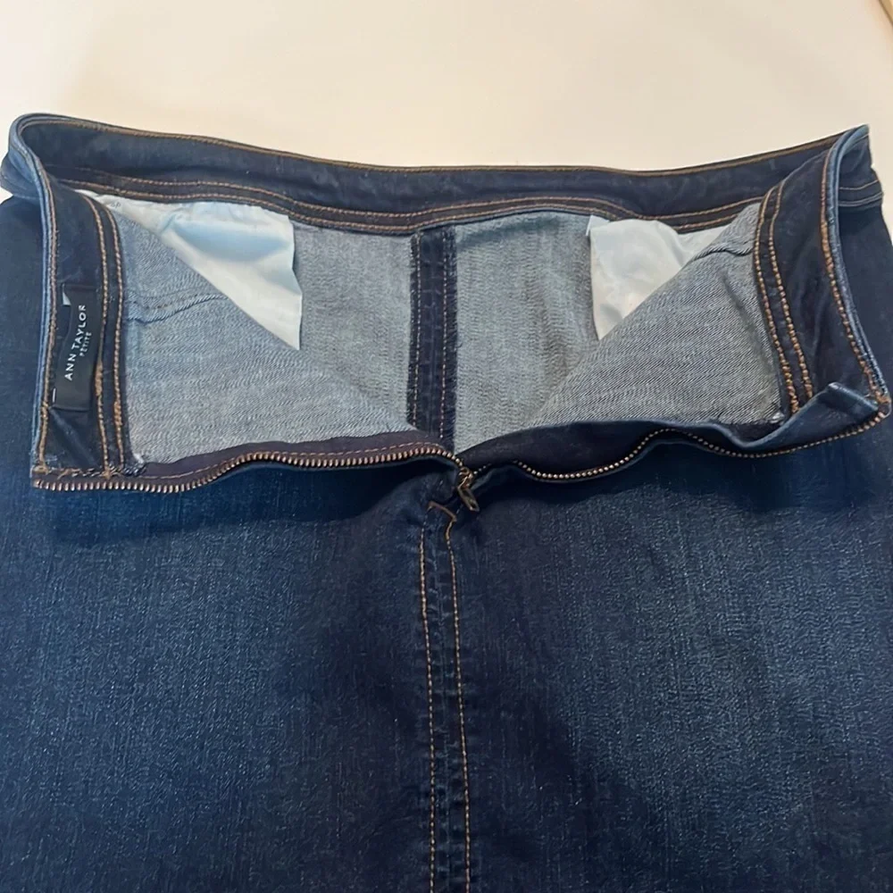 Ann Taylor Petite Mini Denim Peplum Raw Hem Skirt Size 6P